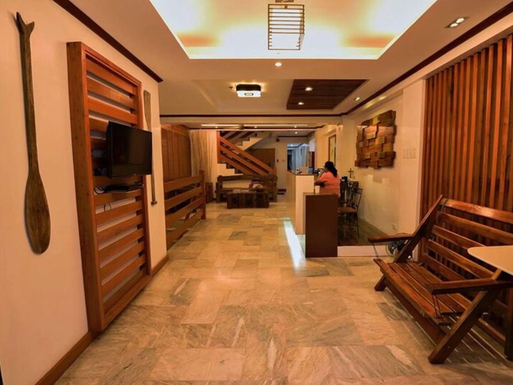 Abozza Resort