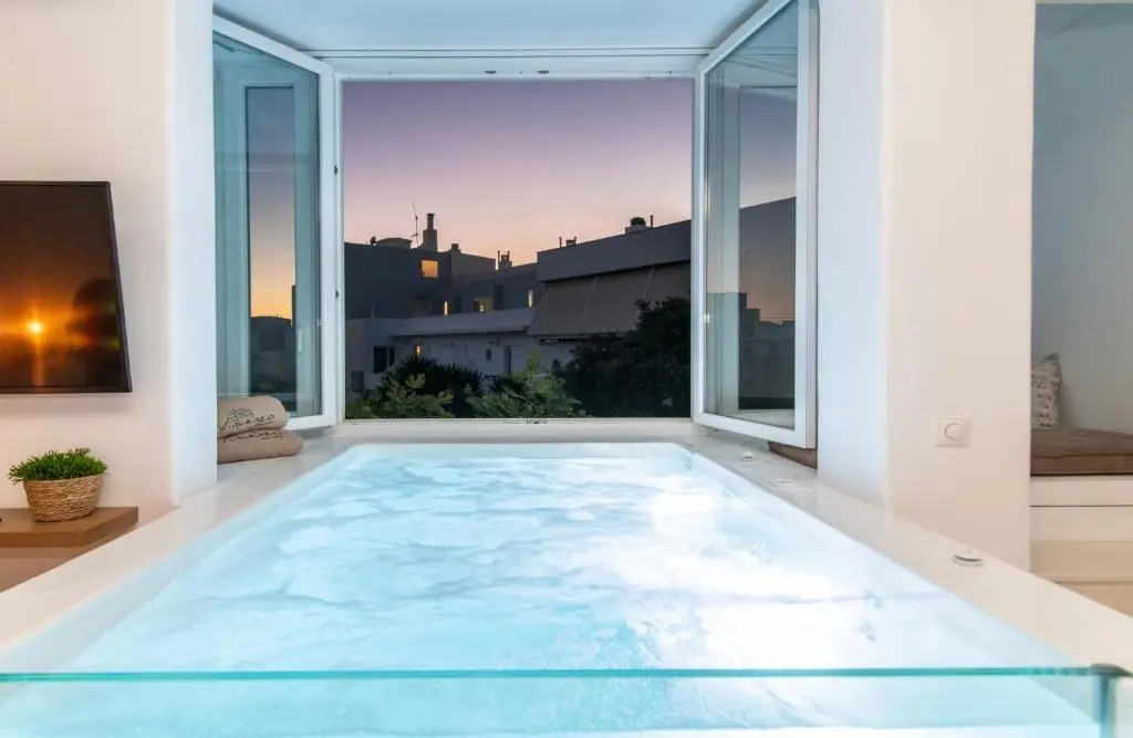 Vincenzo Family Rooms