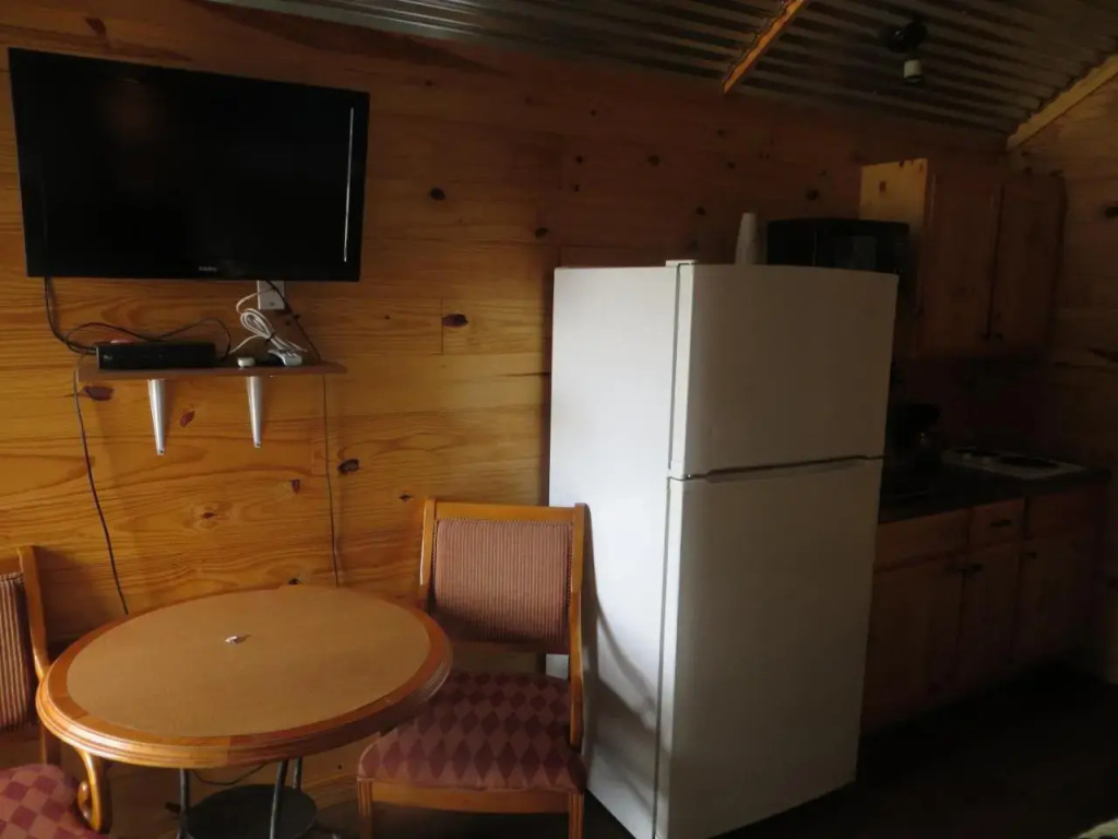 All Tucked Inn Cabins