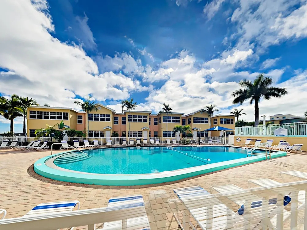 Sunny Beach #211D - 2 Br Condo