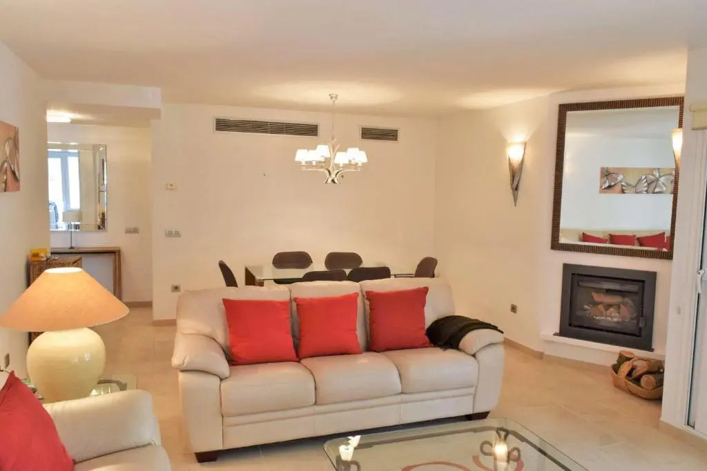 Ático duplex en Los Naranjos, Marbella