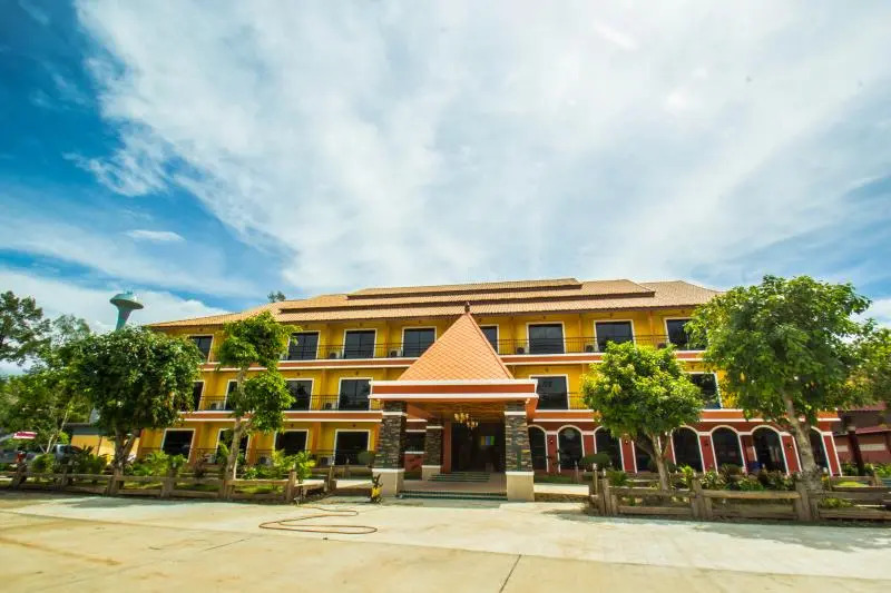 Maladee Hotel