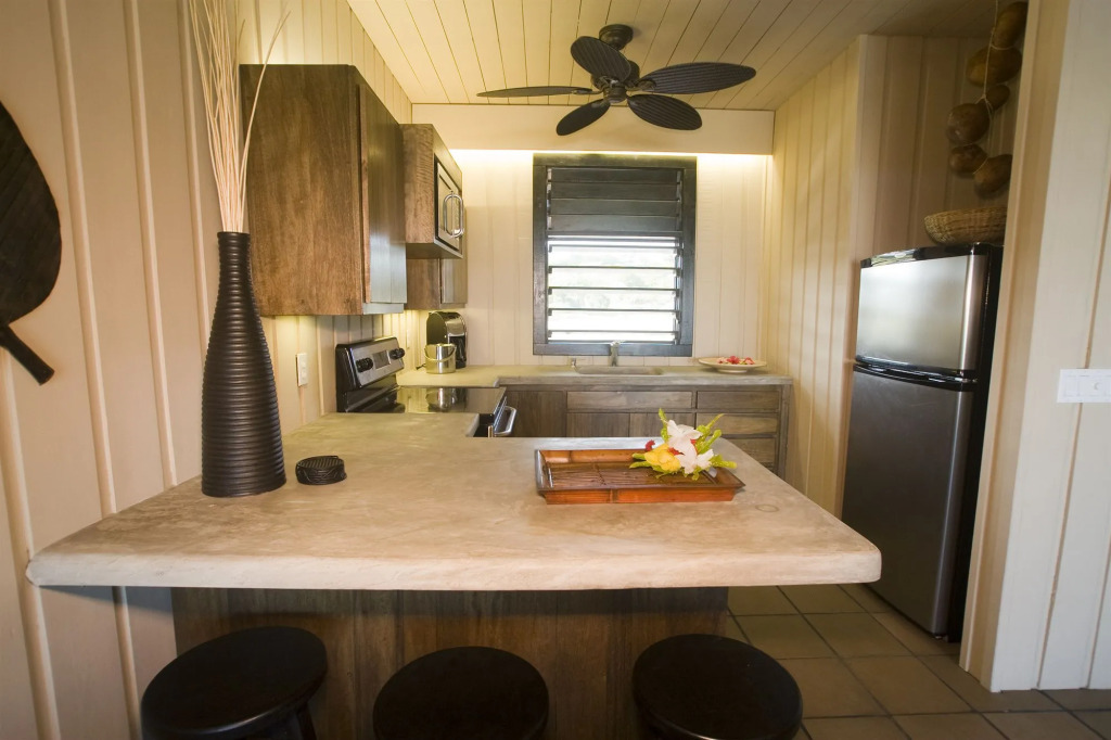 Barefoot Cay Resort