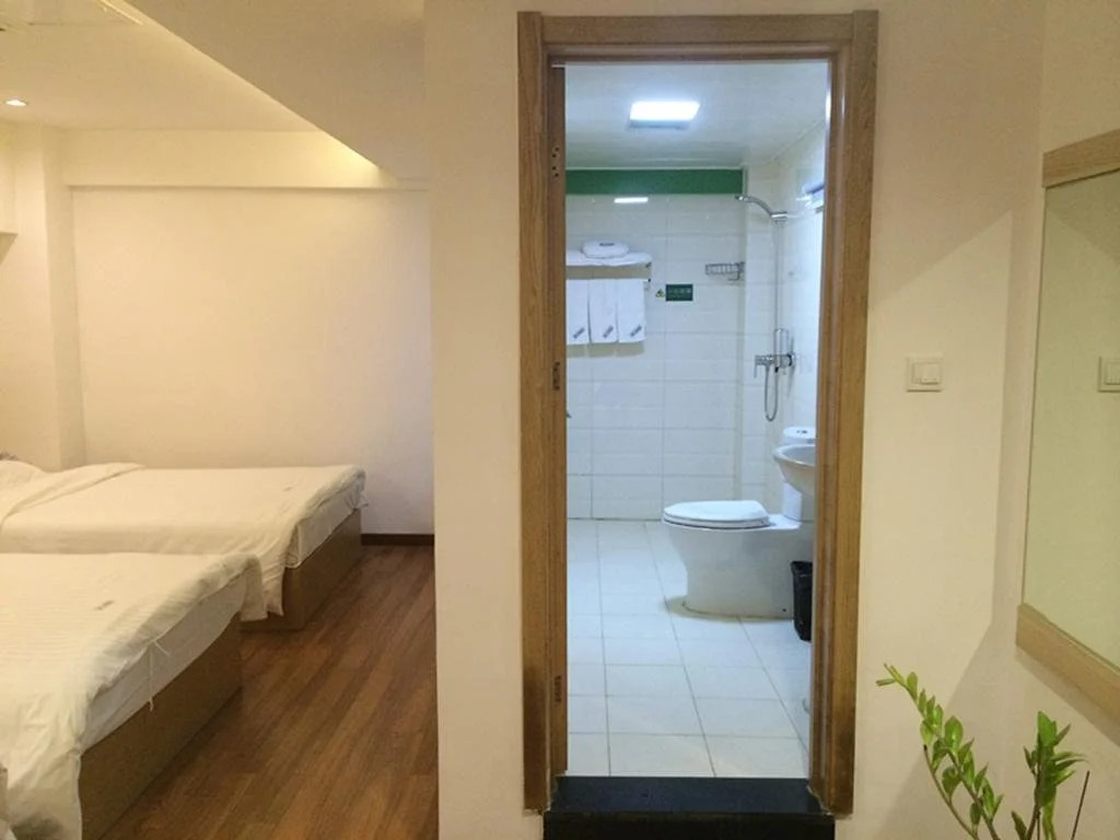 Qingdao Hometree Hostel