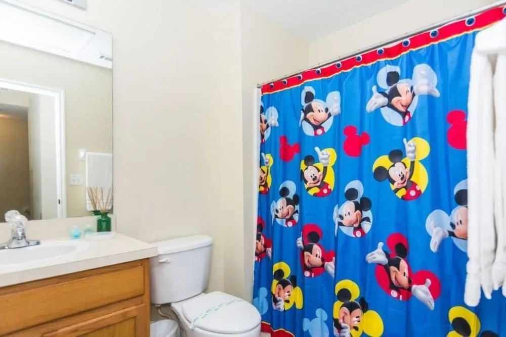 Emerald Island Kissimmee 3Bed Townhome (8564CCL) - 3 Br townhouse by R