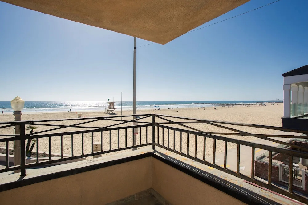 2314 W Ocean Front A Stala 2 Bedroom Duplex
