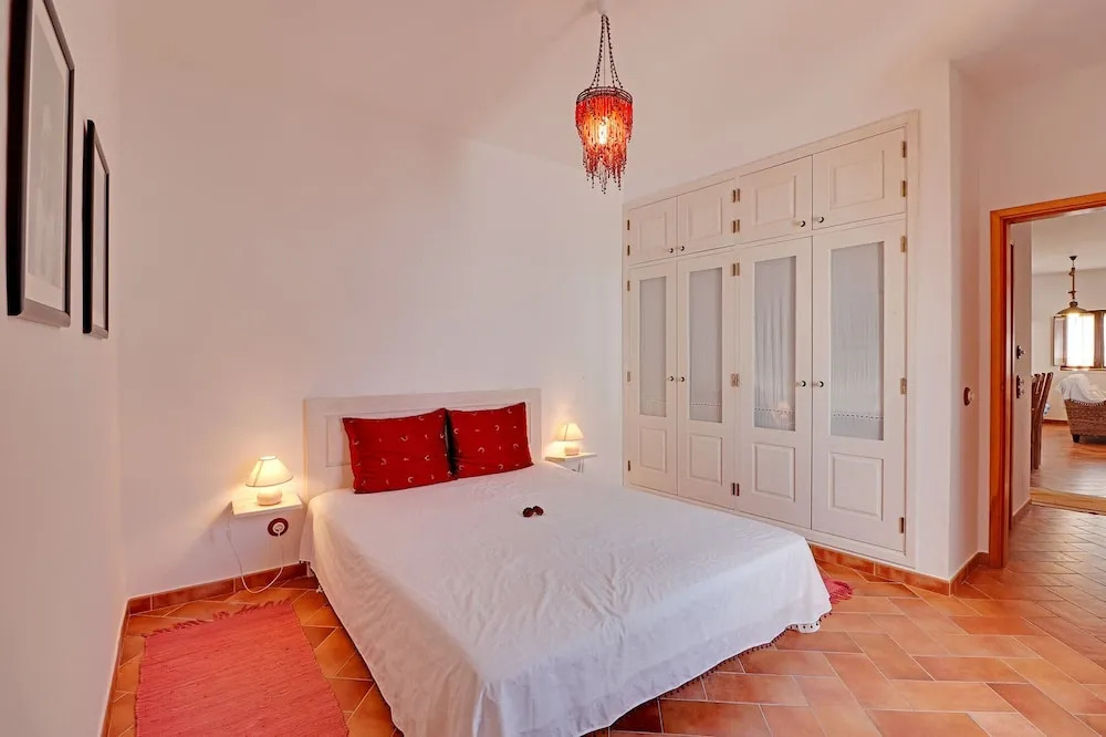 Sagres Typical House By Homing