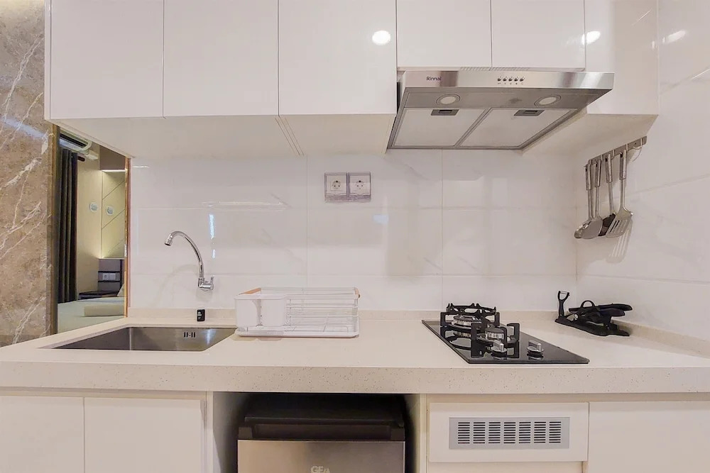 Scenic And Restful Studio Sky House Bsd Apartment