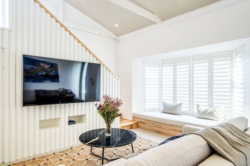 Seaside Escape Apartment Sea La View