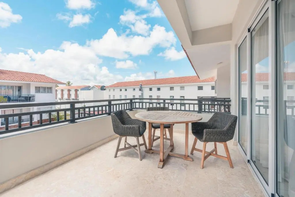 Beautiful Aparment 3br at Coral Village Acb