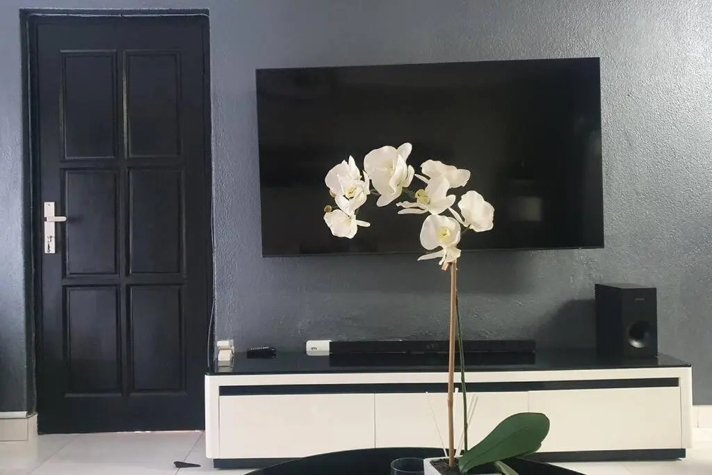 Upmarket 3 Bedroom Apartment