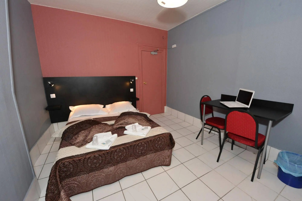 Hotel De La Poste