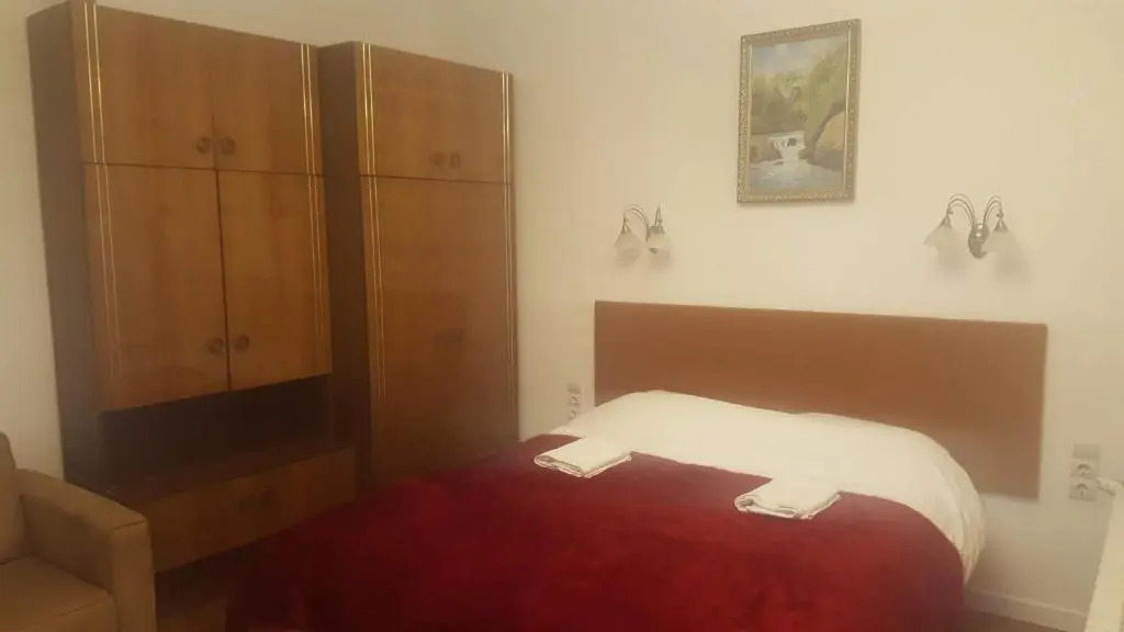 Room in An Old House