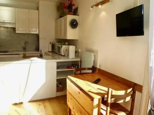 Apartment Studio Expose Sud, 2/4 Couchages Avec Lave Linge Et Lits Rabattables 1