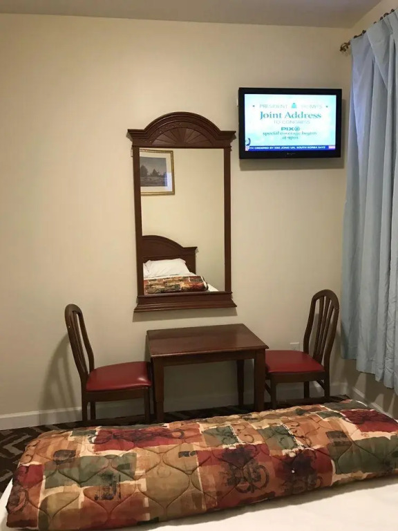 Waterbury Motel