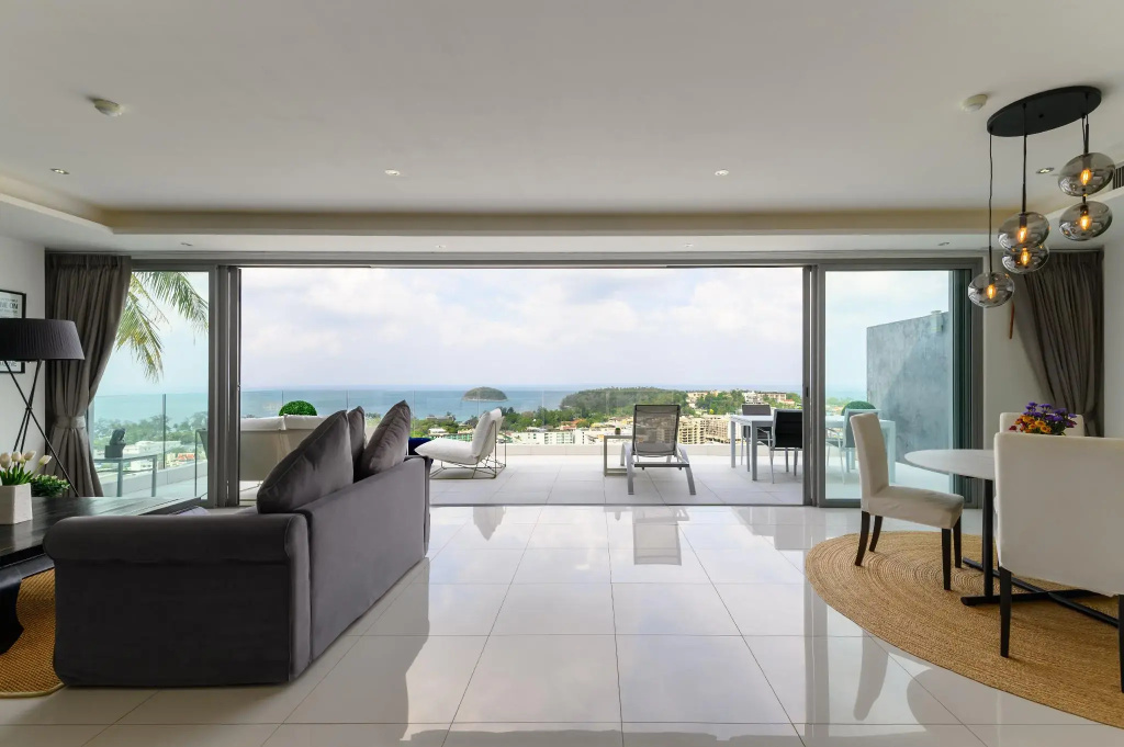 The View Phuket By RESAVA
