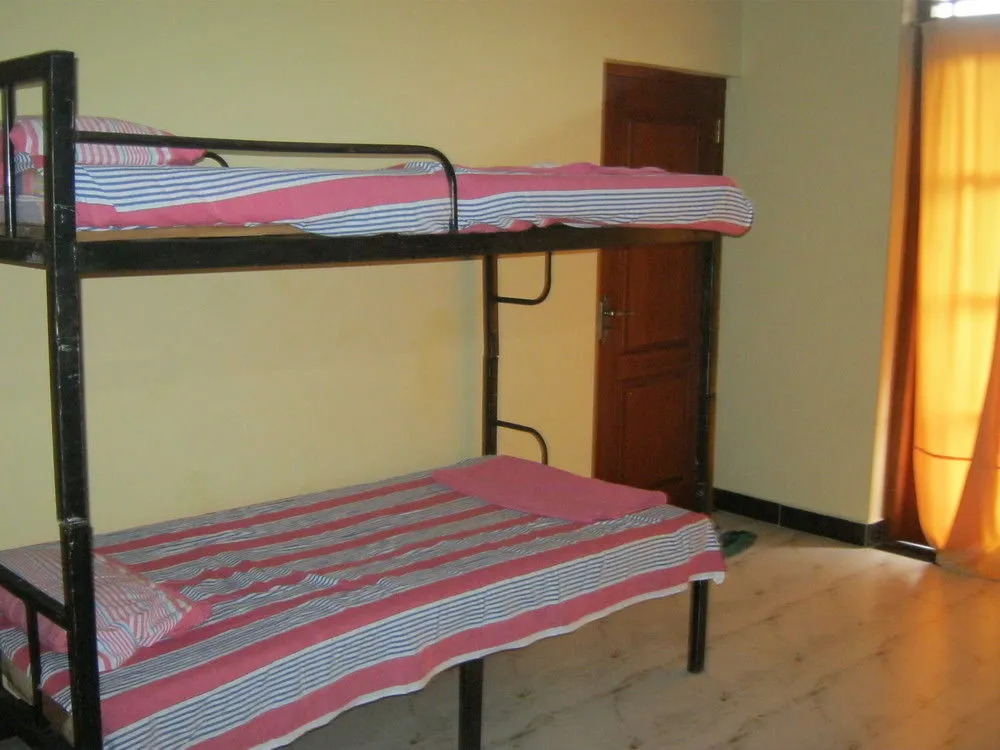 Aurora - Negombo Budget Hostel