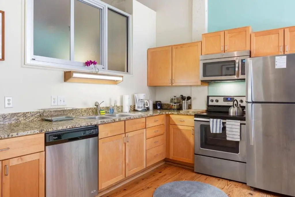Downtown Durham 2BR Apt Walk Everywhere & Wifi