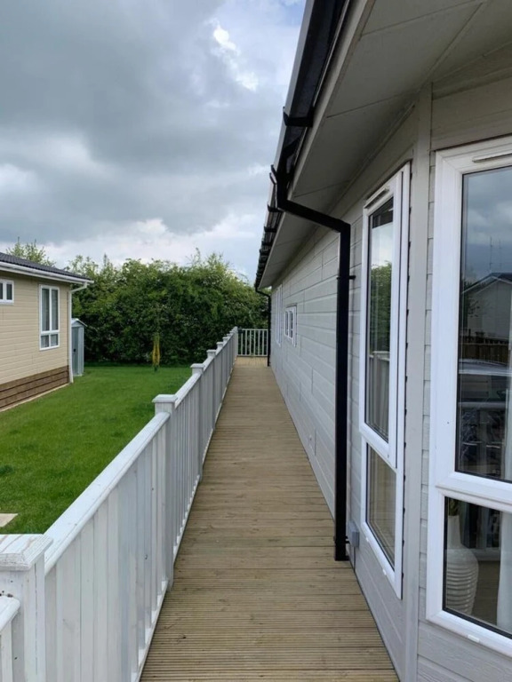Lodge 39 Luxury 2 Bedroom Lodge in Ely, Cambridge