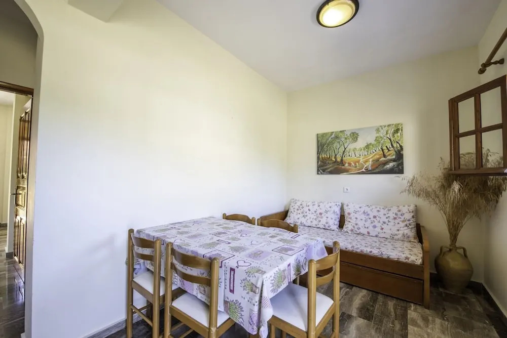 Miltiadis Apartments Spiti Miltiadis