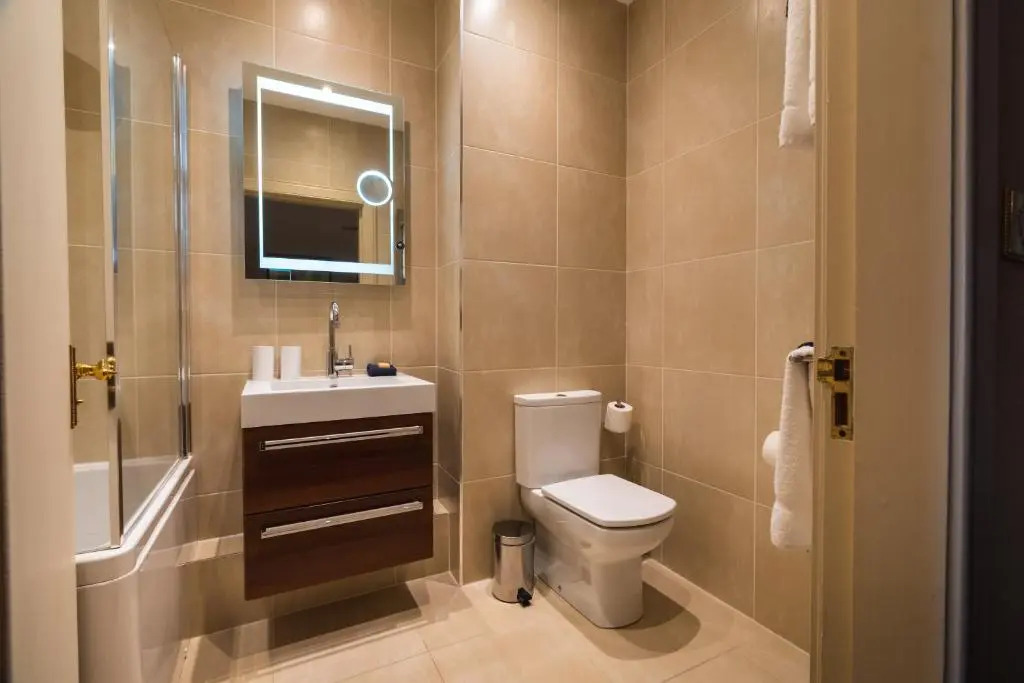 Inver Lodge