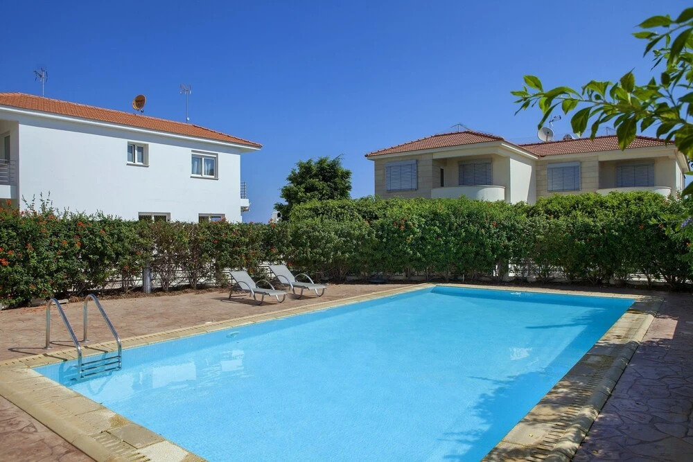 Sirina Villas