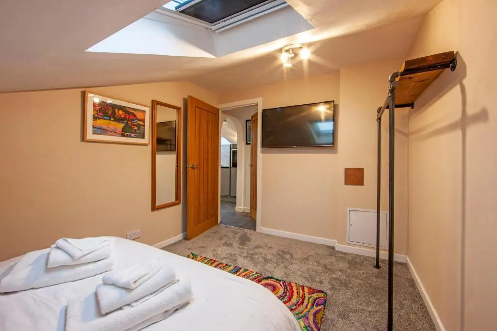Premium 2nd floor 2 bed Apt sleeps 4 adults in Oban town