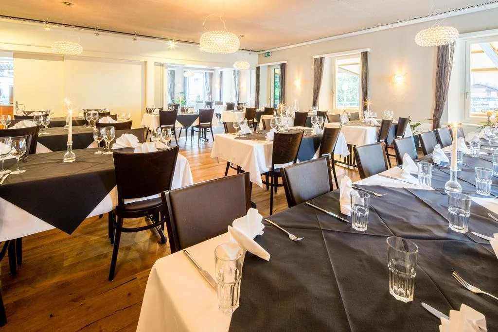 Hotel Rätia