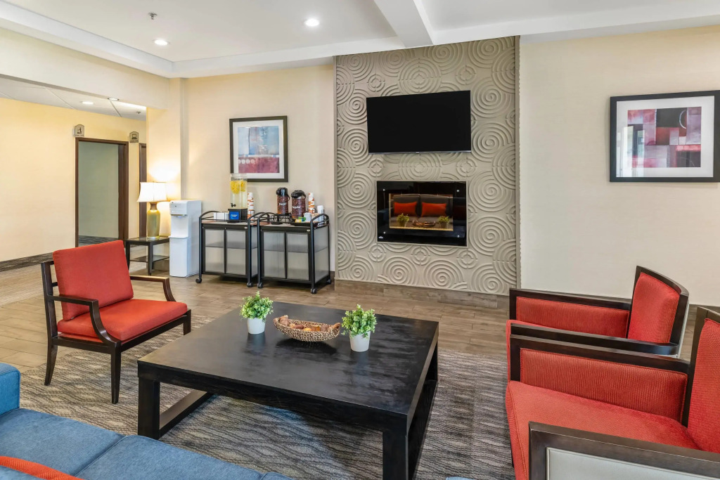 Comfort Inn