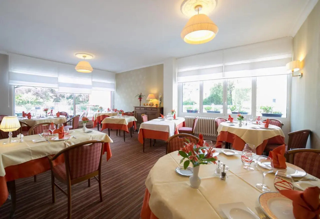 Logis Hôtel Auberge de la Rose