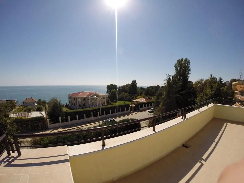 Benvita Hotel