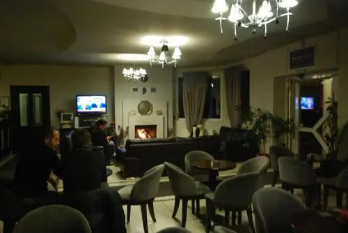 Batselas Traditional Hotel
