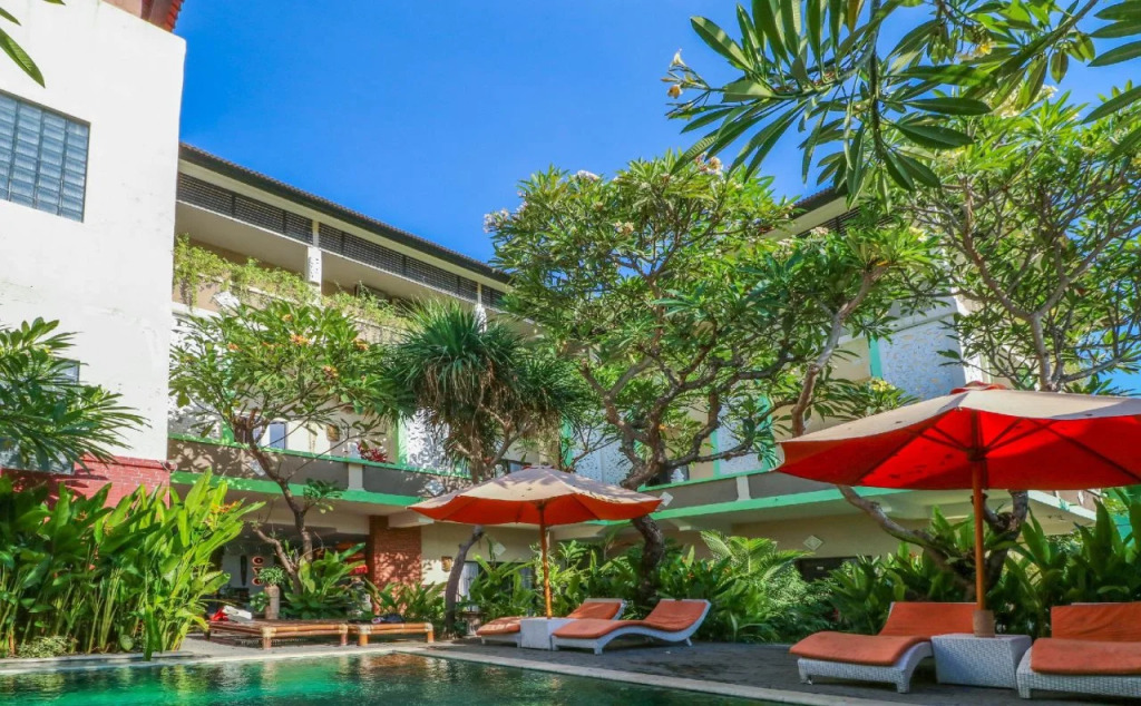 Capital O 1666 Grand Pudjawan Hotel Near Kuta Beach