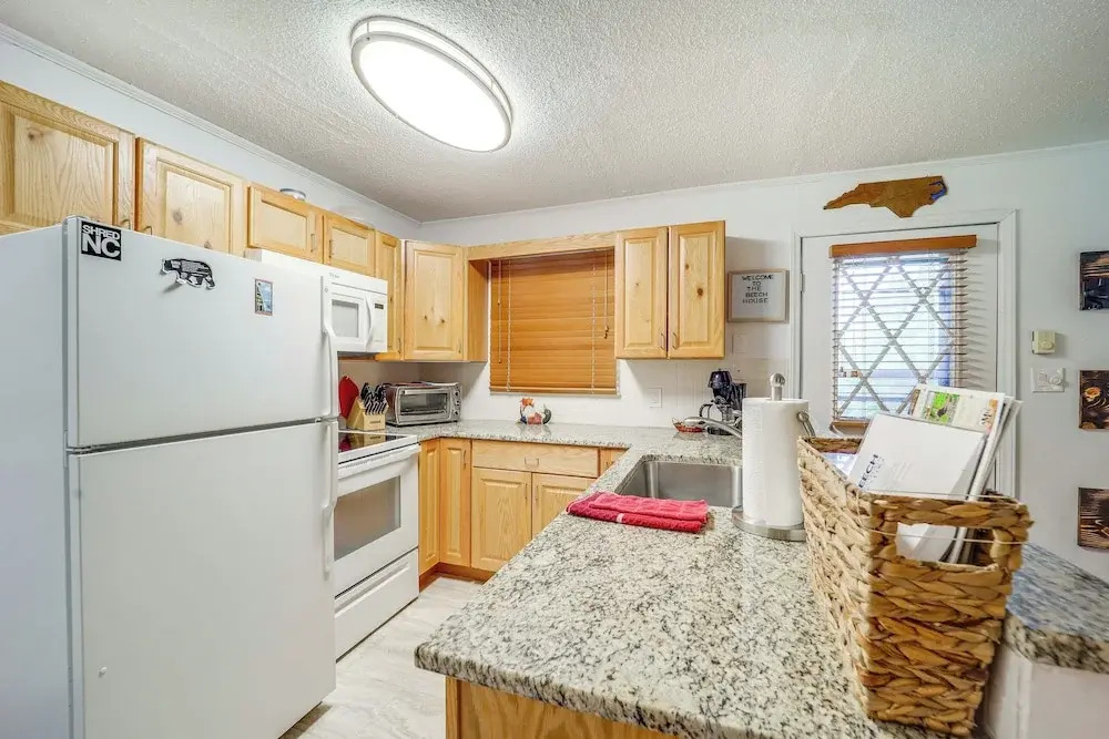 Ski, Hike & Explore! All-season Condo in Beech Mtn