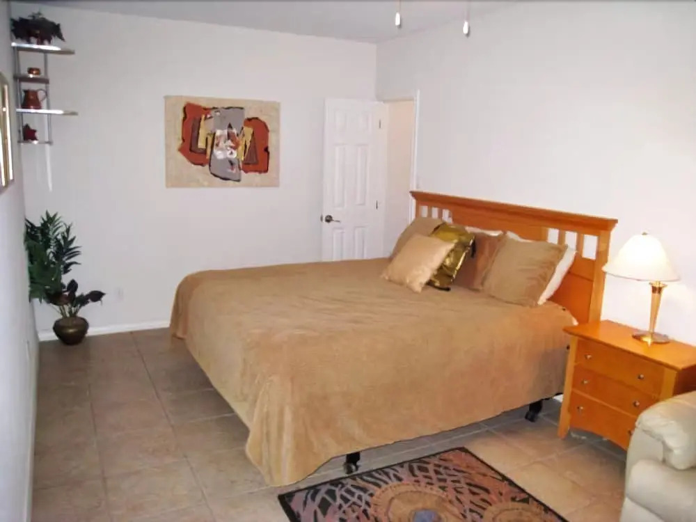 130 East Capricorn 3 Bedrooms 3 Bathrooms Home