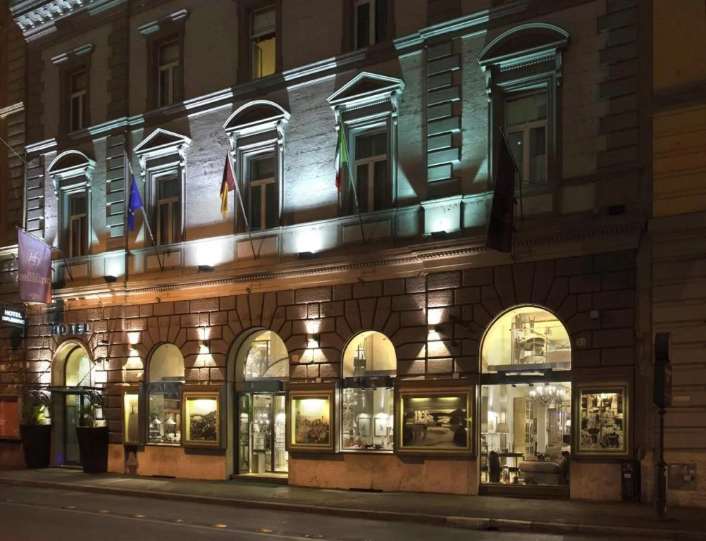 Hotel Diplomatic
