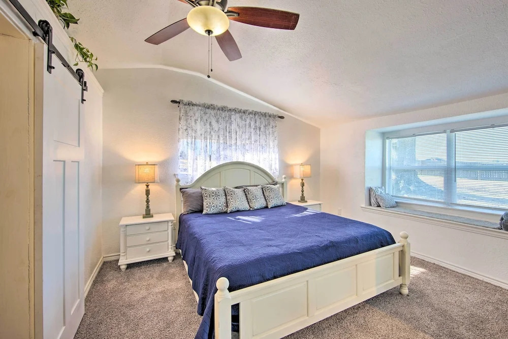 Water Views + Deck: Gun Barrel City Cottage!