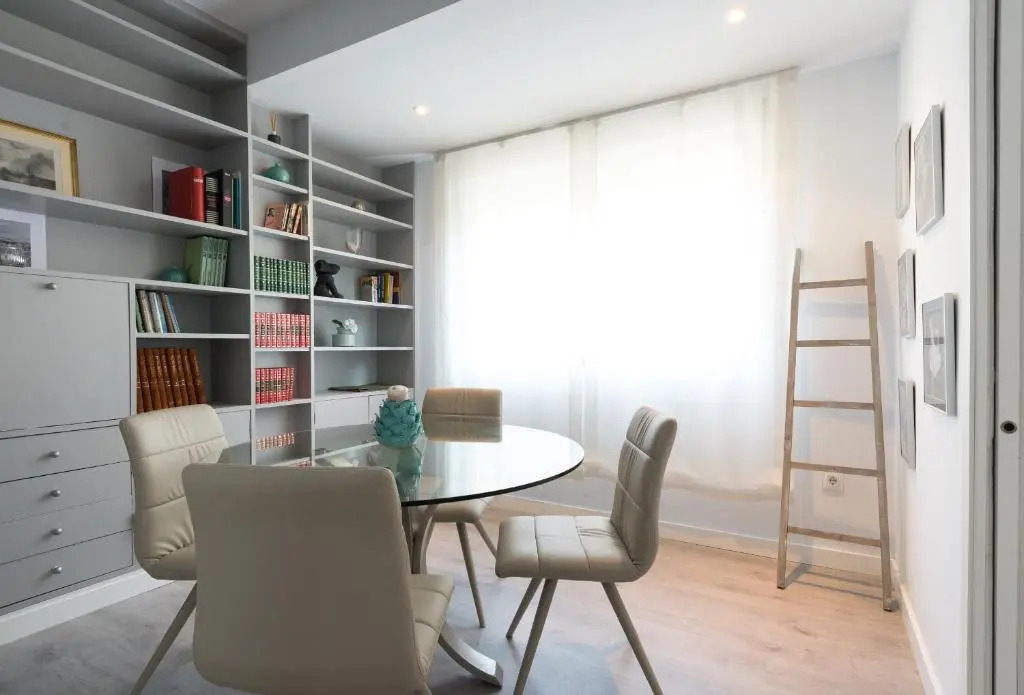 Soho Premium 3 Bedrooms Apartment