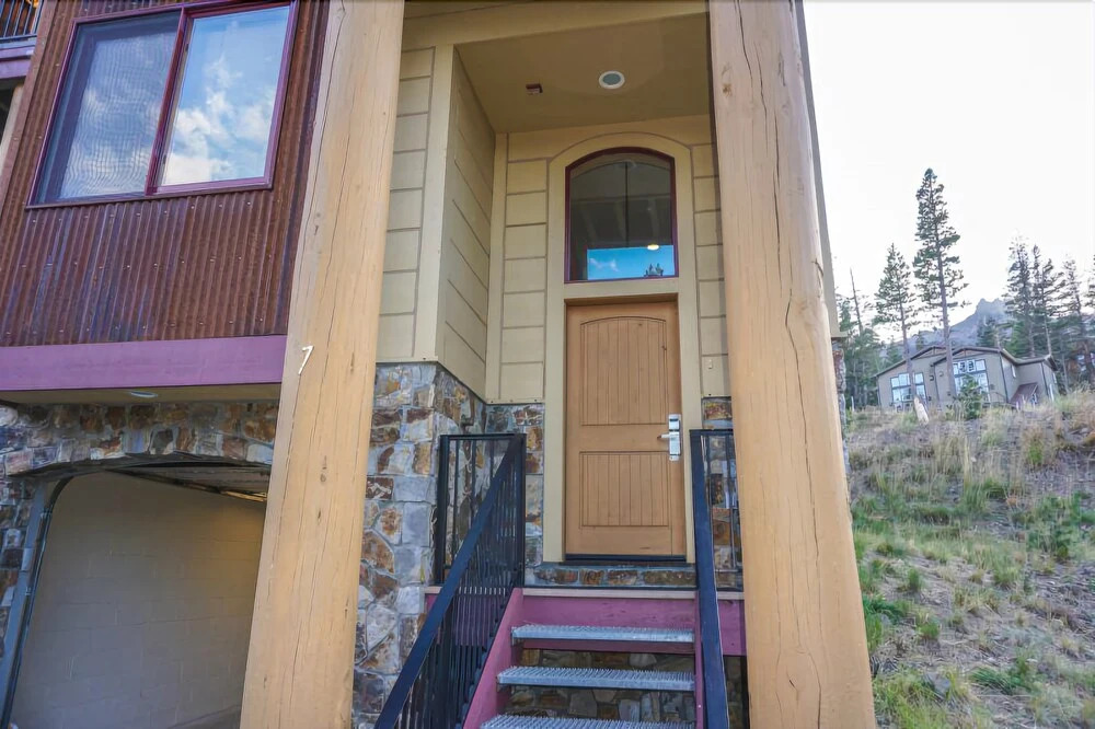 The Sentinels Townhomes #7 2 Bedrooms 3 Bathrooms Townhouse