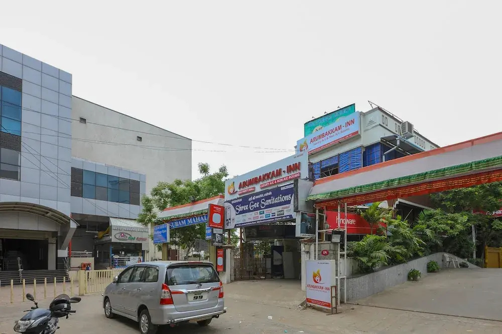 OYO 13006 Arumbakkam Inn