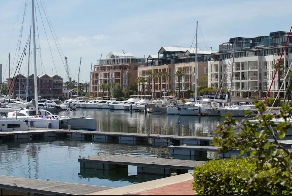Canal View Two Bedroom Luxury Apartment - 507