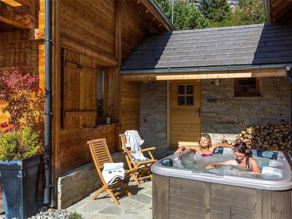 Chalet avec SPA, 6 Couchages, Terrasse Sud & Confort à Saint-Michel-de-Chaillol - FR-1-393-7
