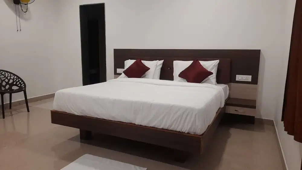 GREEN MOUNT RESORTS