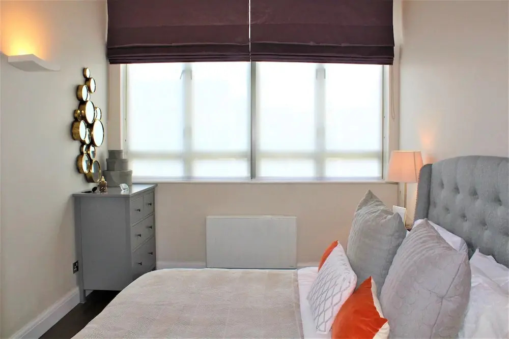 One Bed Penthouse Apartment in City Road