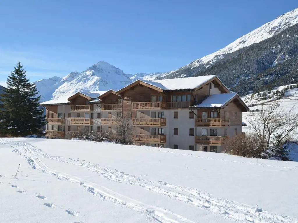 Appartement Lanslevillard, 3 pièces, 7 personnes - FR-1-508-87