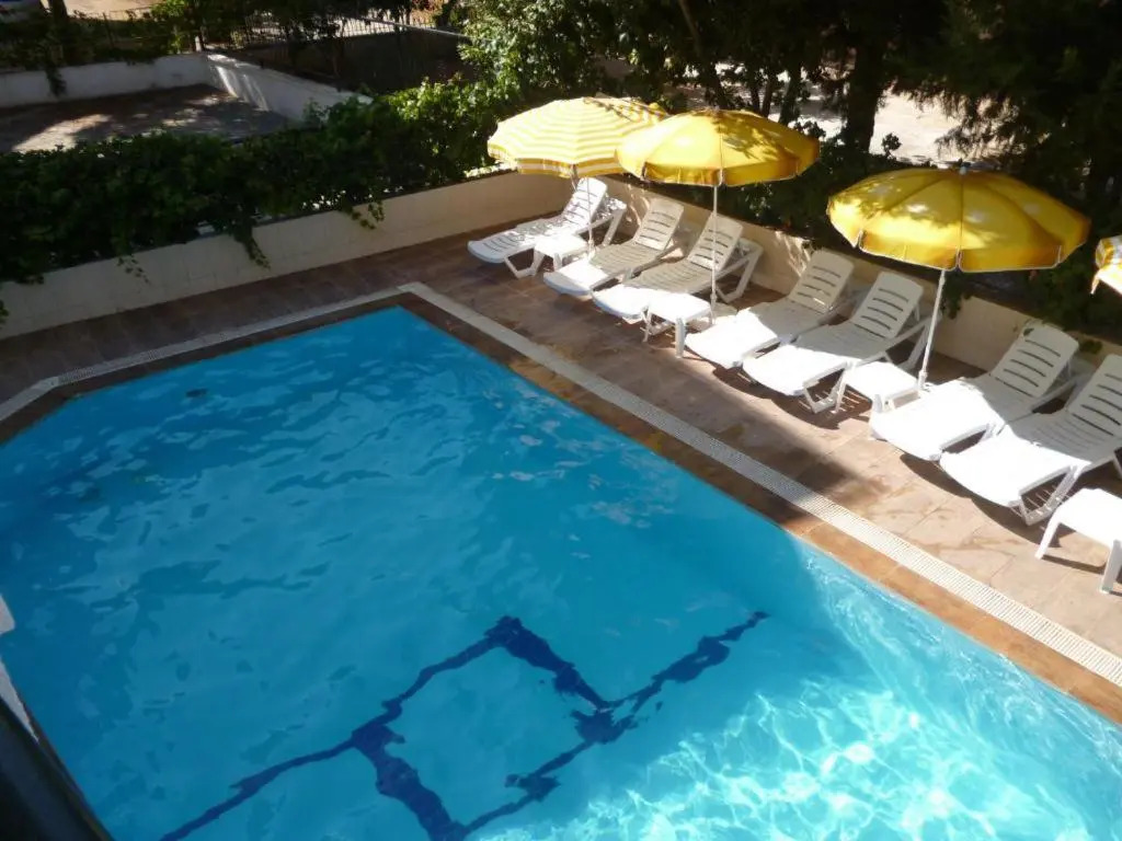 Ada Apart Hotel