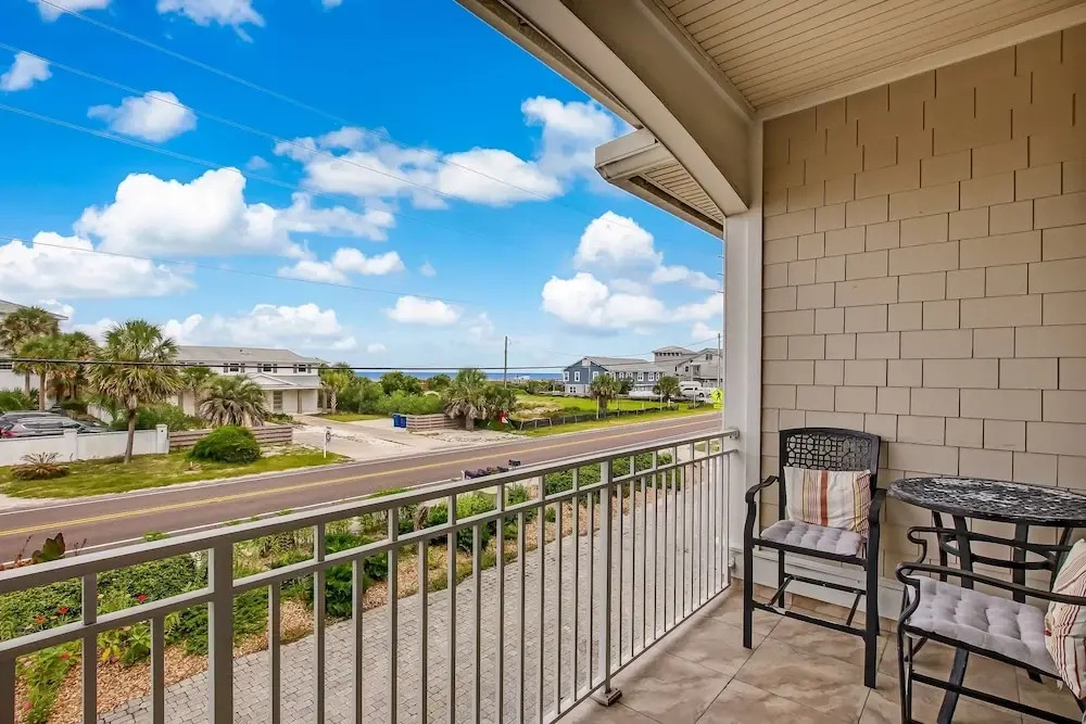 Haven across the Ocean - Pet Friendly 1931 S Fletcher