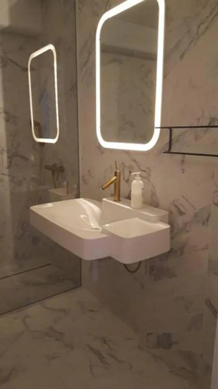 Palace Luxury Apartment