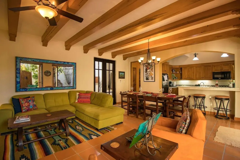 Casa De Amigos by Casago