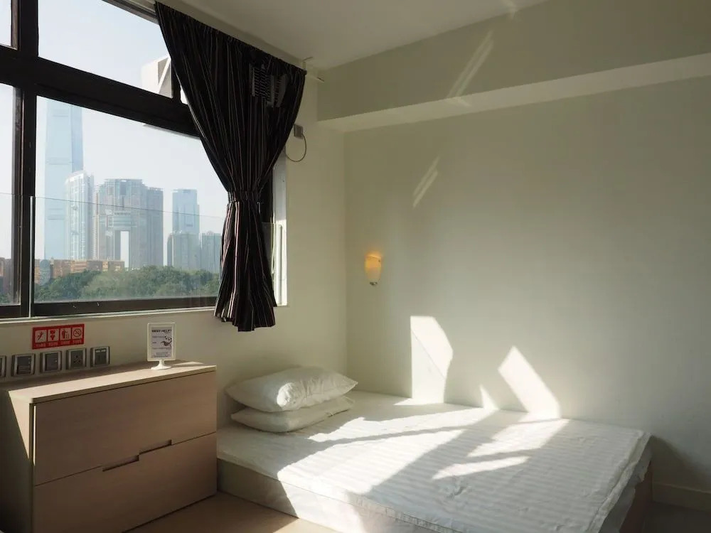 Panda's Hostel - Stylish